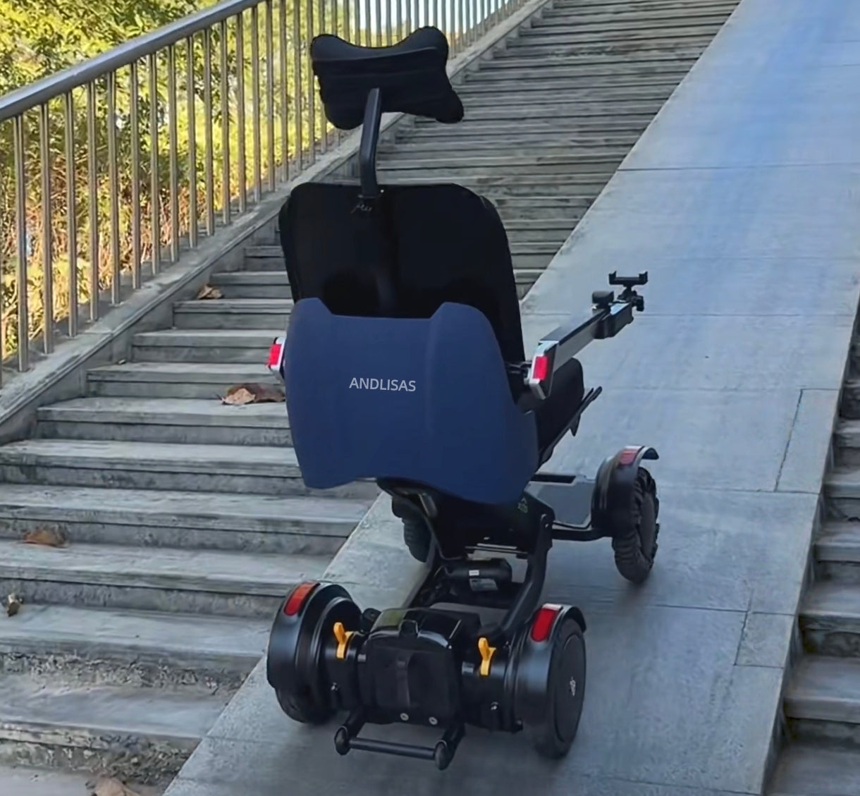 Smart electric wheelchair